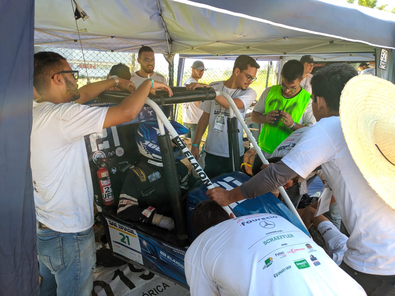 Baja SAE: projeto propõe desafio aos alunos de Engenharia Mecânica - USJT  Conecta