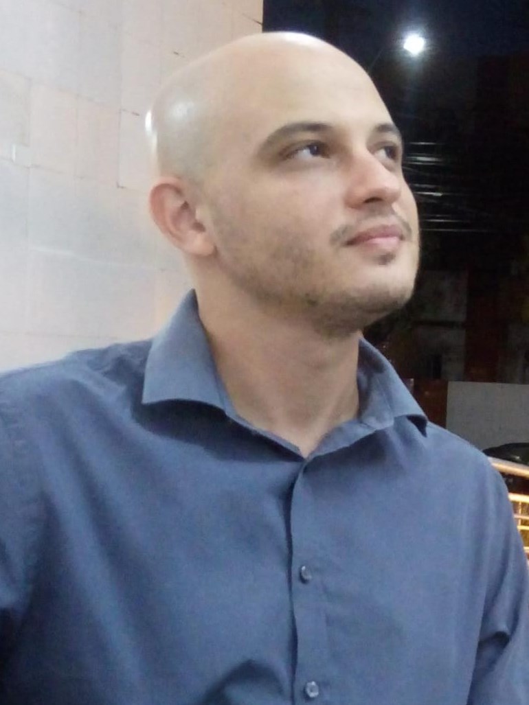 Roberto Martiniano da Silva Júnior.jpg